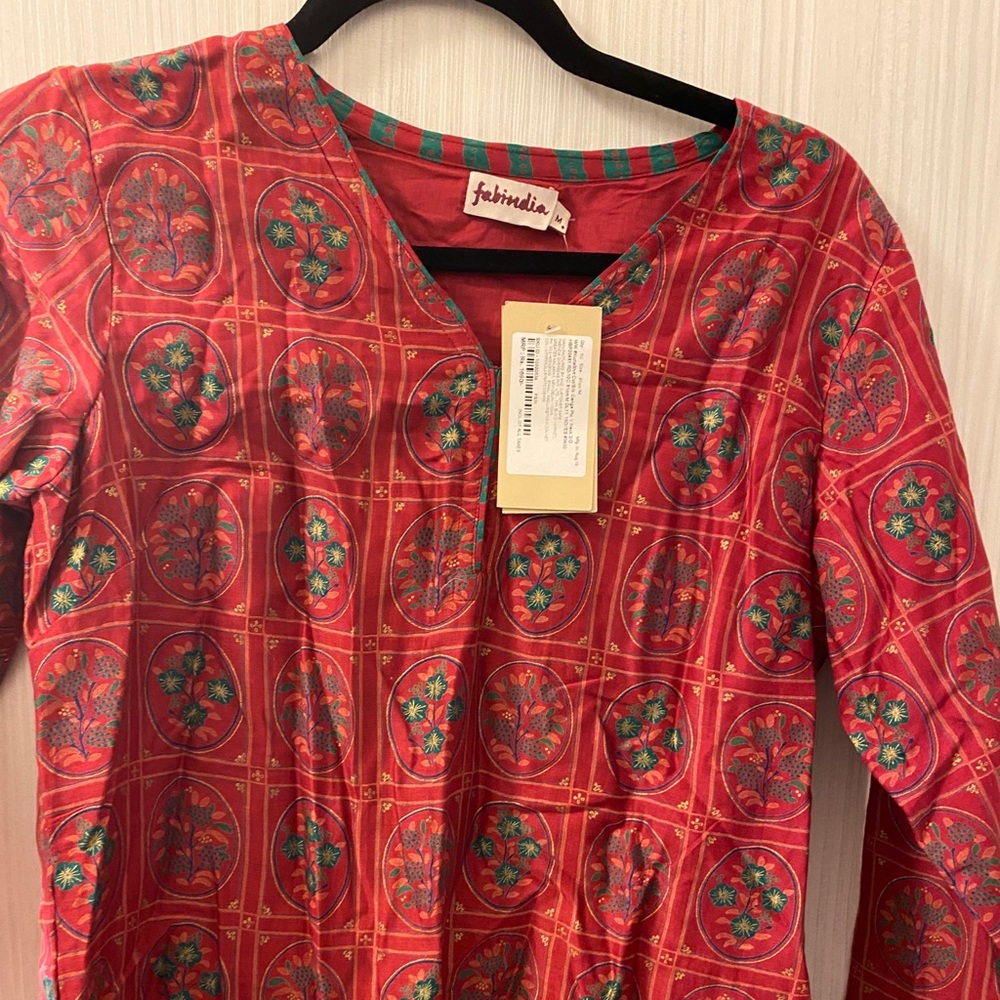 Fabindia top